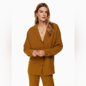 ARITZIA | free form shirt | size xl